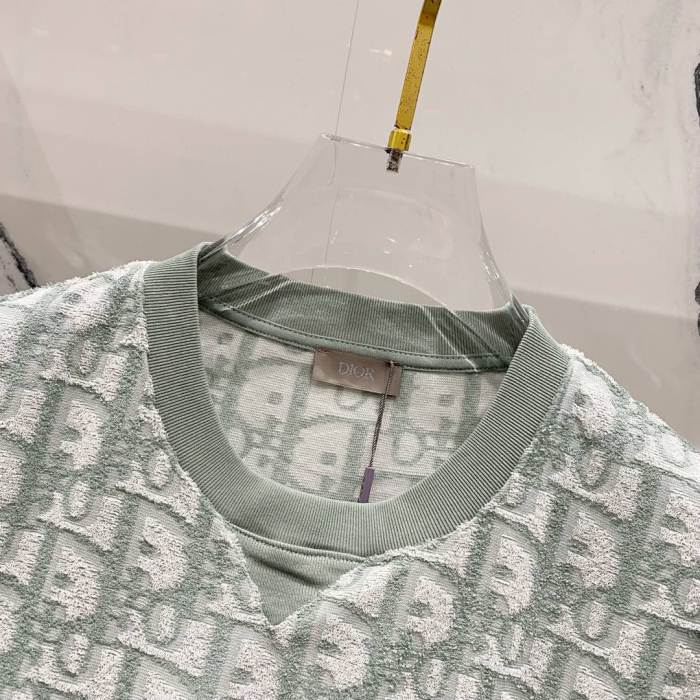 Top Quality20250408027