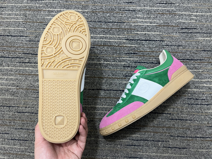 Men Women 𝑉*𝐴𝐿𝐸𝑁𝑇𝐼𝑁𝑂 Top Sneakers