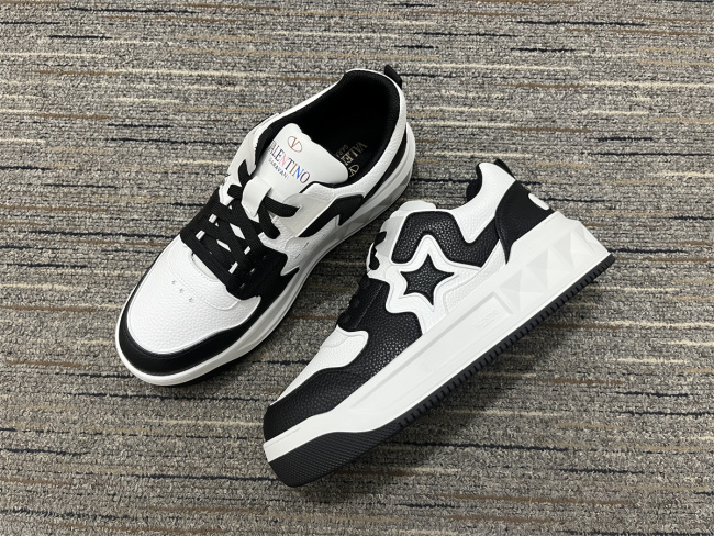 Men Women 𝑉*𝐴𝐿𝐸𝑁𝑇𝐼𝑁𝑂 Top Sneakers