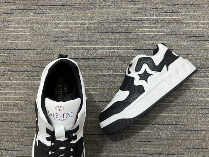 Men Women 𝑉*𝐴𝐿𝐸𝑁𝑇𝐼𝑁𝑂 Top Sneakers