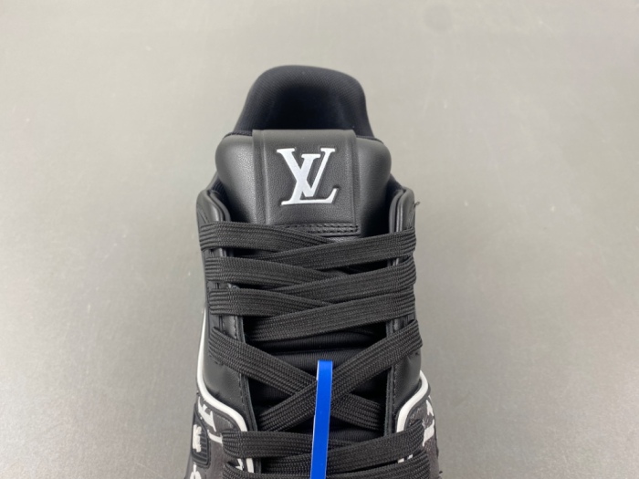 Men  L*ouis V*uitton Top Quality Sneakers