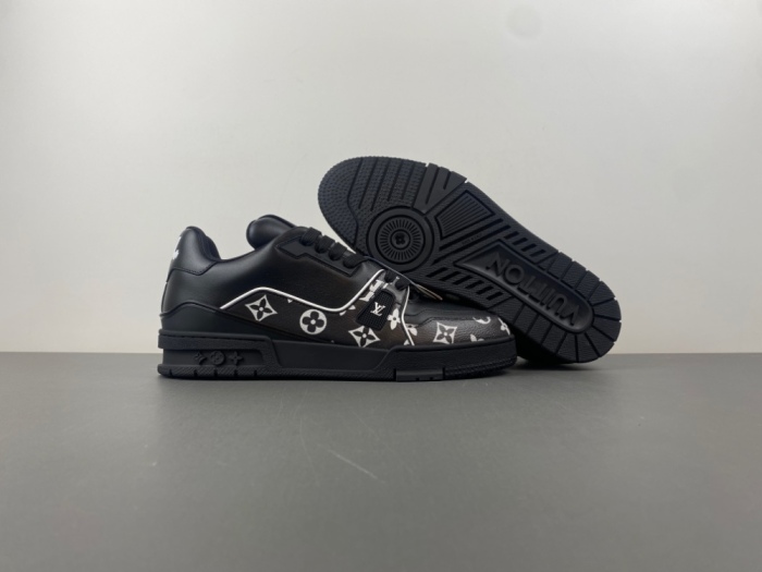 Men  L*ouis V*uitton Top Quality Sneakers