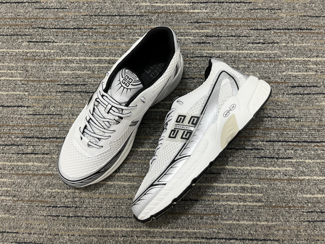 Men  G*venchy Top Quality Sneakers