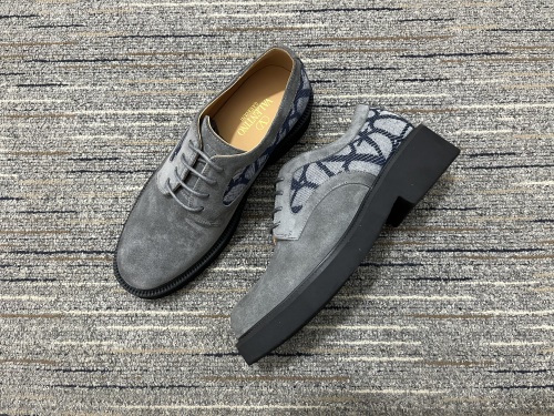 Men   𝑉*𝐴𝐿𝐸𝑁𝑇𝐼𝑁𝑂 Top Sneakers