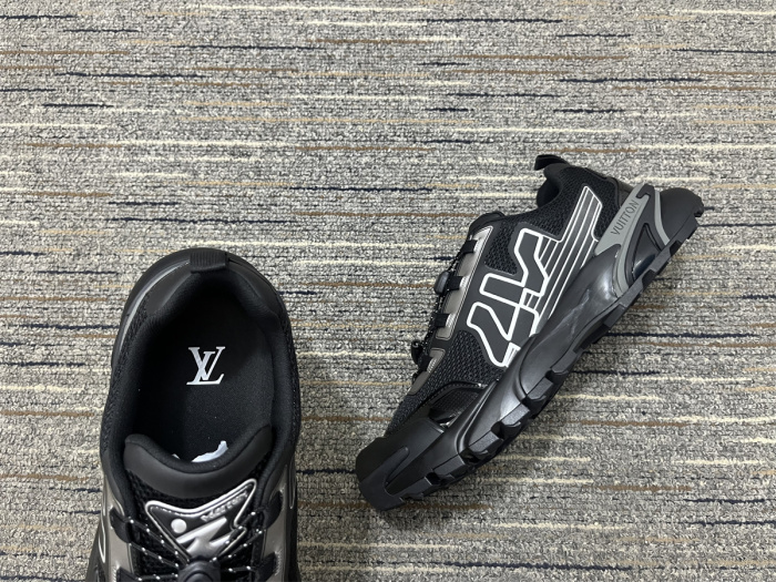 Men  L*ouis V*uitton Top Quality Sneakers