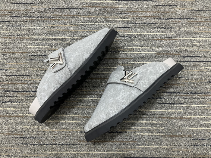 Men  L*ouis V*uitton Top Quality Sandals