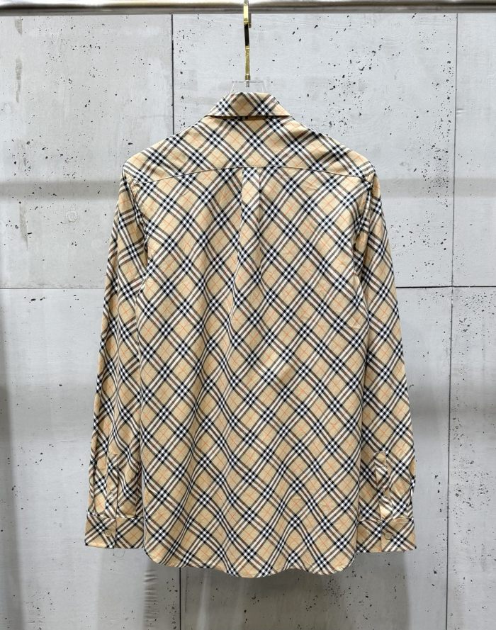 B*urberry Top Quality