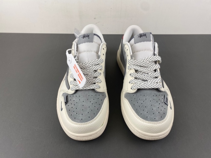 T*ravis S*cott x  F*ragment D*esign x  A*ir J*ordan 1 Low OG SP  AJ-SJ2068-130