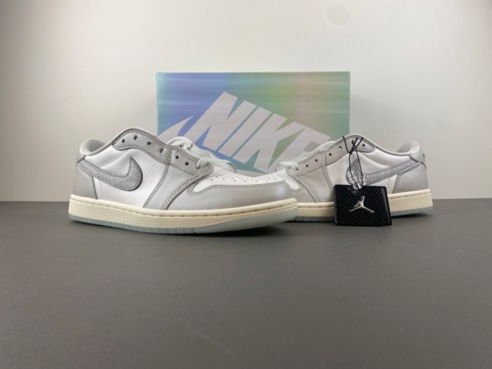 A*ir J*ordan 1 Retro Low  CNY  HF3144-100