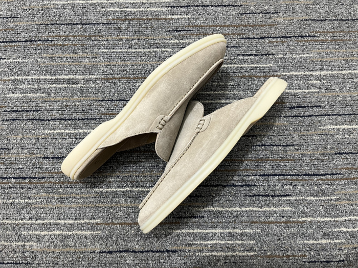 Men L*oro P*iana Top Loafer