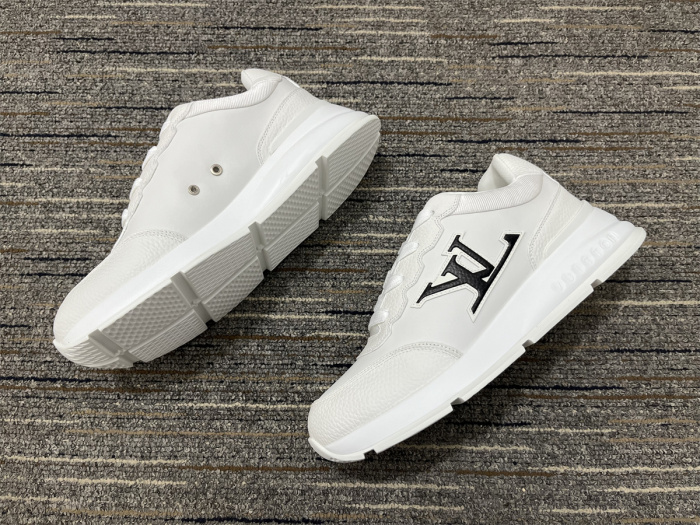 Men  L*ouis V*uitton Top Quality Sneakers