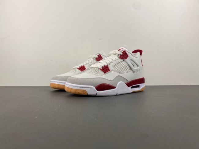 Women N*ike S*B x A*ir J*ordan 4 Retro SP 'Varsity Red' SB  DR5415-106
