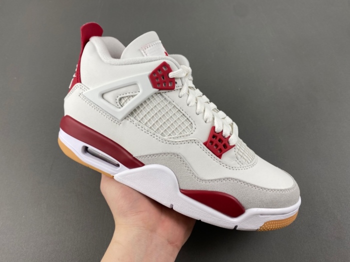 Women N*ike S*B x A*ir J*ordan 4 Retro SP 'Varsity Red' SB  DR5415-106