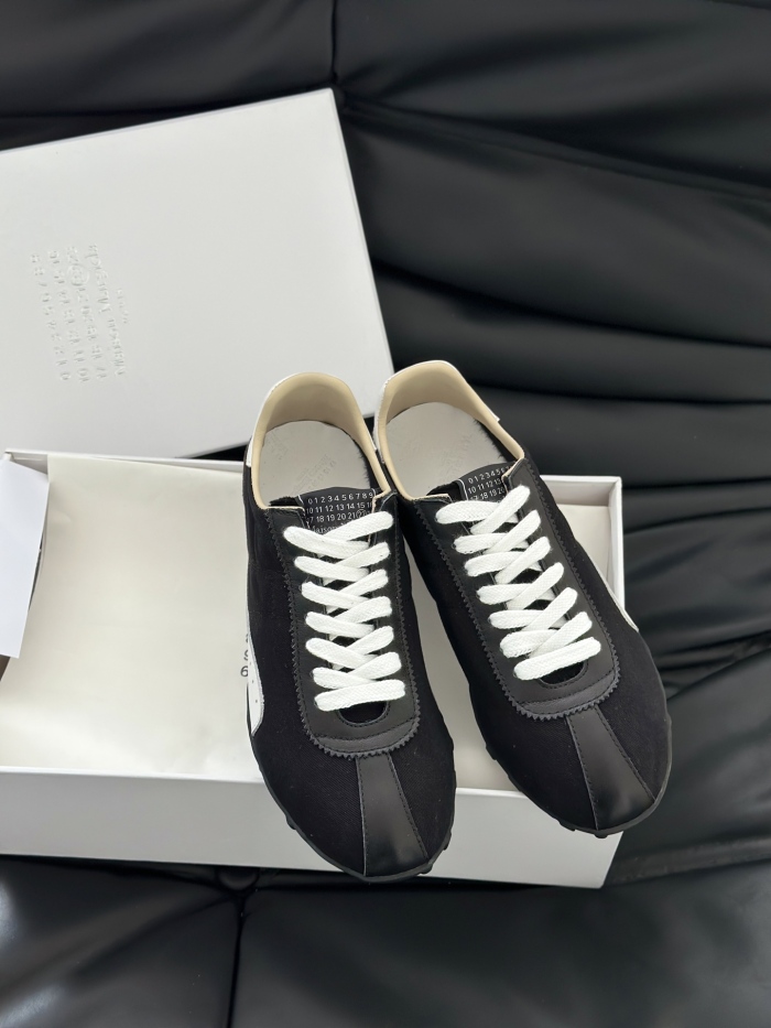 Men Women M*aison M*argiela Sneakers