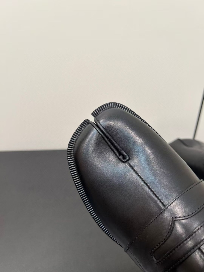Men Women M*aison M*argiela Sneakers