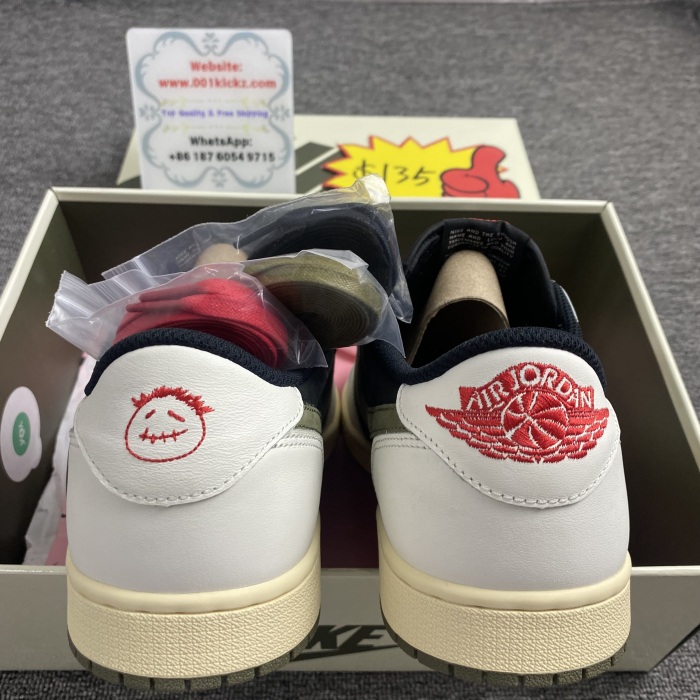 T*ravis S*cott x Air Jordan 1 Low OG DZ4137-106