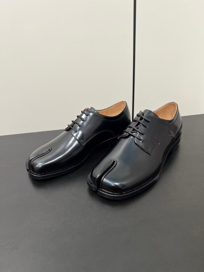 Men Women M*aison M*argiela Sneakers