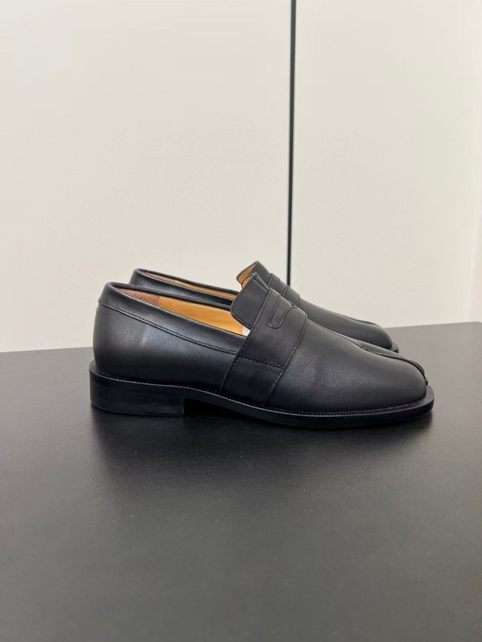 Men Women M*aison M*argiela Sneakers