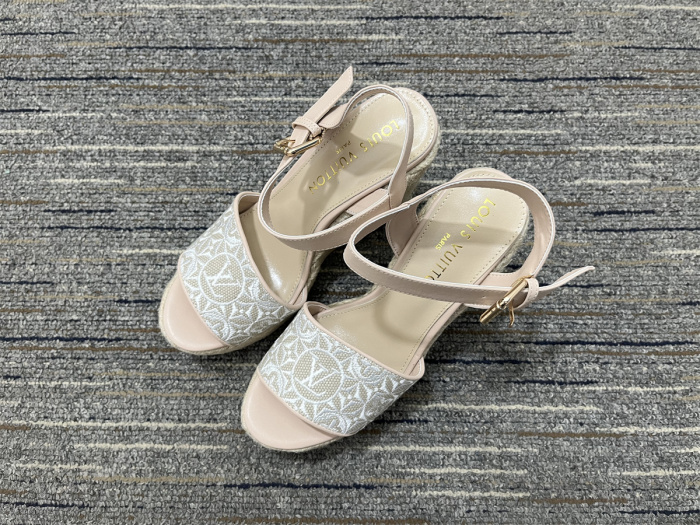 Women L*ouis V*uitton Top Quality Sandals