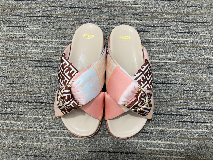 Women F*endi Top Sandals