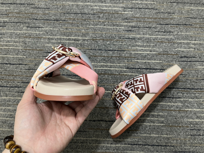Women F*endi Top Sandals