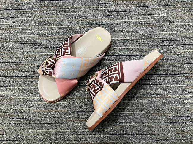 Women F*endi Top Sandals