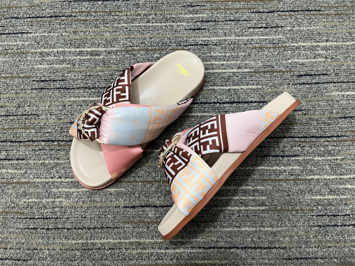 Women F*endi Top Sandals