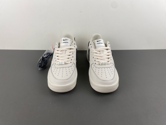 A*MBUSH x N*ike A*ir F*orce 1 Low  DV3464-002