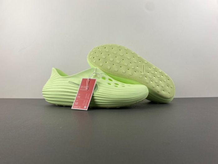 N*ike  R*eact X R*ejuven8    HV5060-700