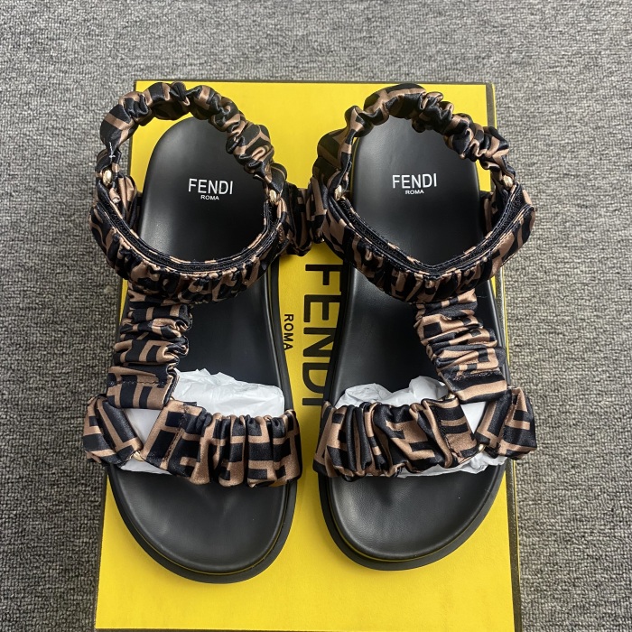 Women F*endi Top Sandals
