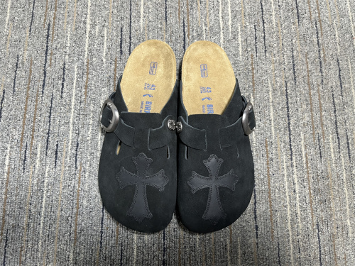Men C*hrome H*earts Slipper