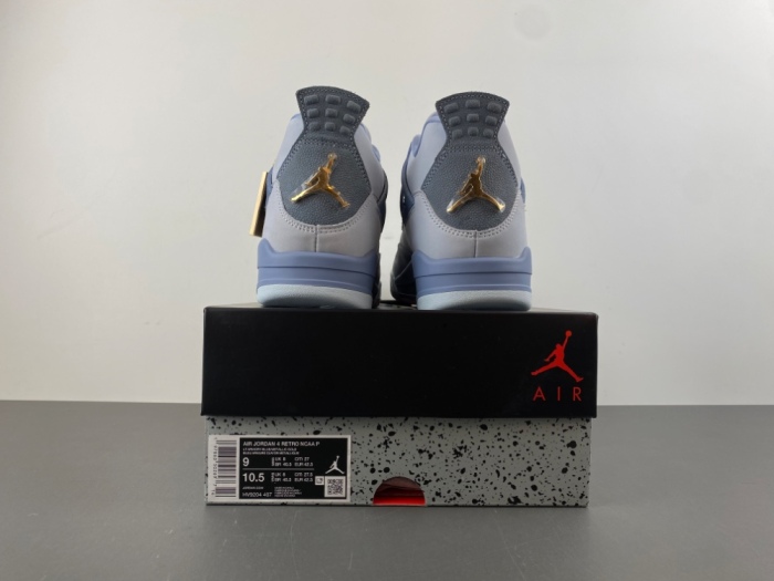 Air Jordan 4 UNC Tar Heels PE  HV9204-407