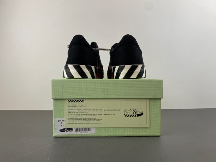 Men Women O*ff-W*hite c/o Virgil Abloh Vulc Low Top sneaker