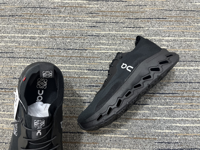 L*oewe Top Sneaker