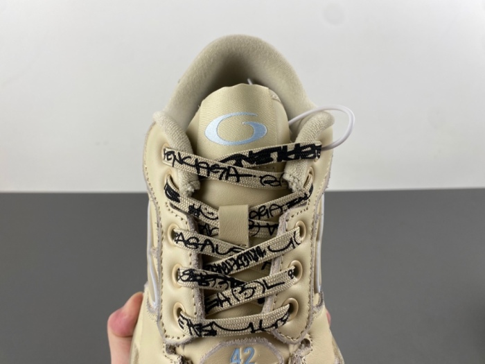 Men Women  B*alenciaga 18 Sneaker