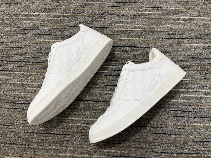 Men  L*ouis V*uitton Top Quality Sneakers