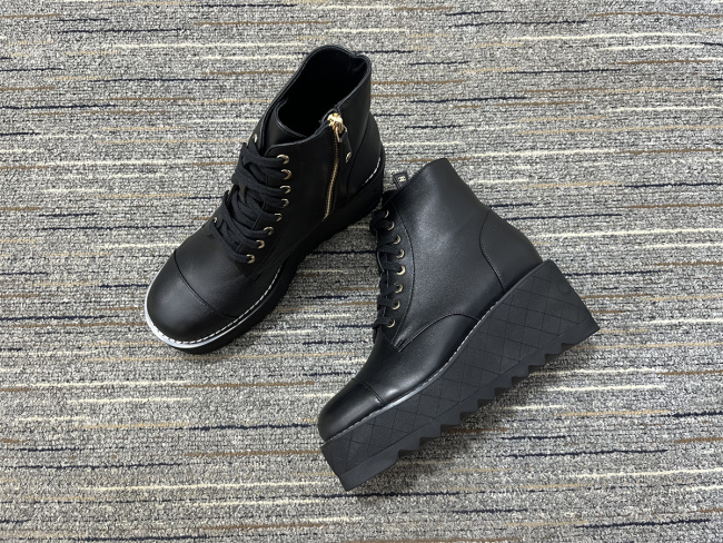 Women C*hanel Top Quality Sneakers