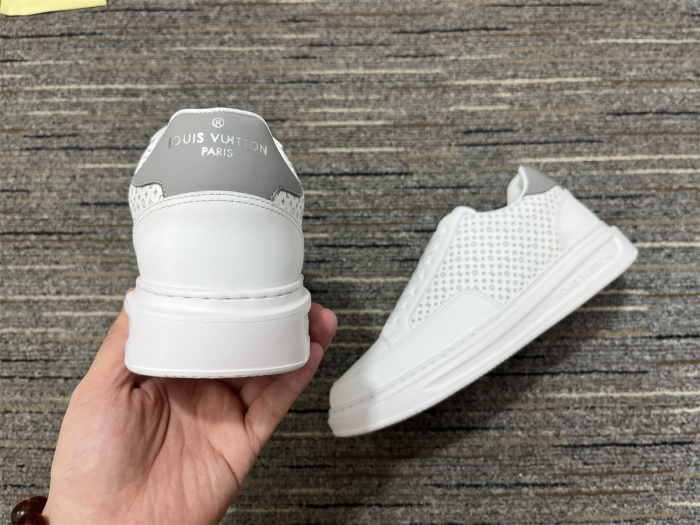 Men  L*ouis V*uitton Top Quality Sneakers