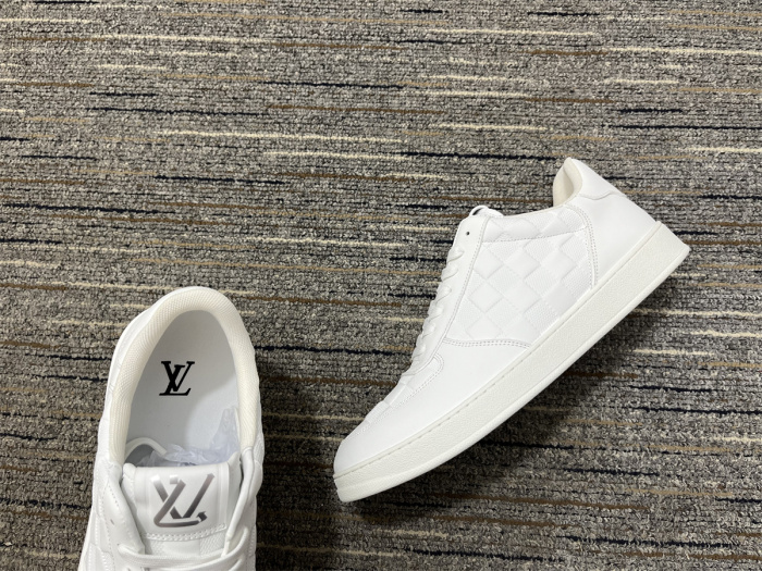 Men  L*ouis V*uitton Top Quality Sneakers