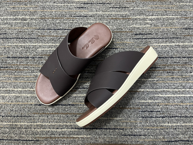 Women L*oro P*iana Top Slippers