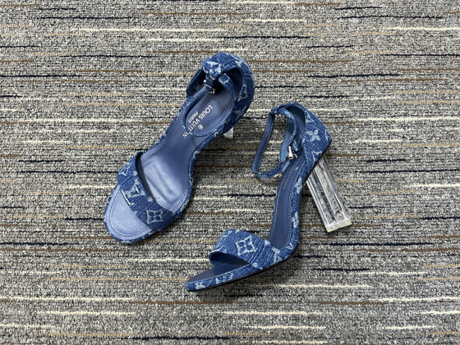 Women L*ouis V*uitton Top Quality Sandals