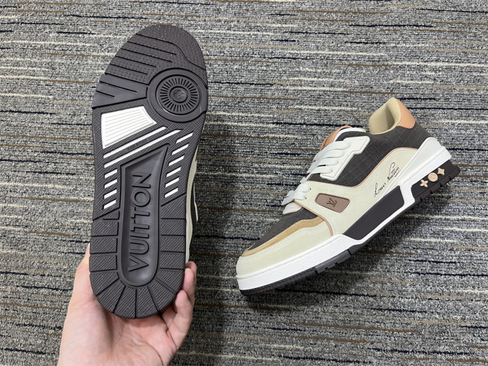 Men  L*ouis V*uitton Top Quality Sneakers