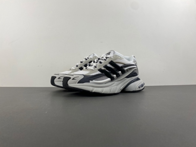 P*harrell x a*didas A*distar Jellyfish  JP9262