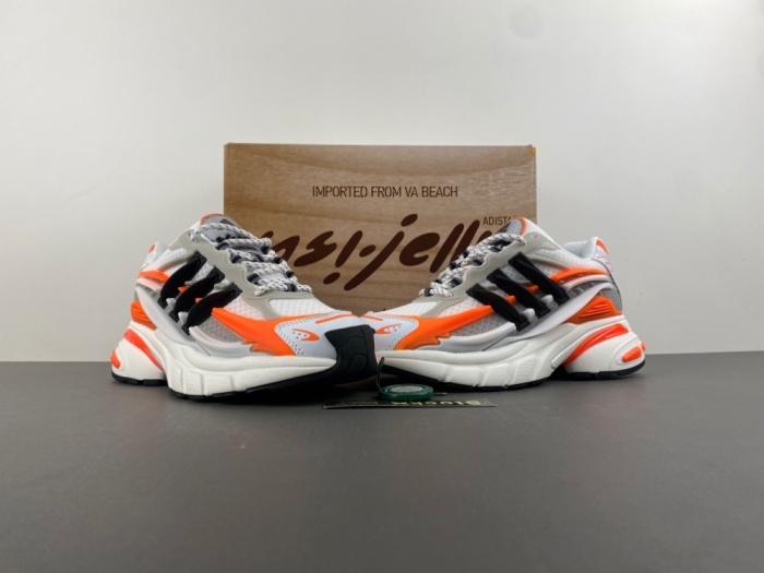 P*harrell x a*didas A*distar Jellyfish  JP9261