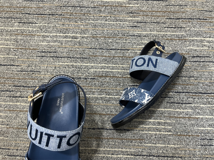 Women L*ouis V*uitton Top Quality Sandals