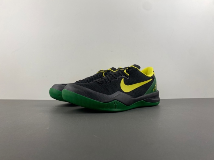 N*ike K*obe 8 Protro  HQ3138-800