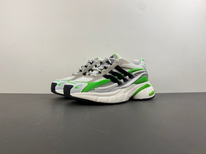 P*harrell x a*didas A*distar Jellyfish  JP9264