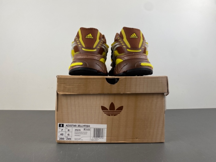 P*harrell x a*didas A*distar Jellyfish  JP9270