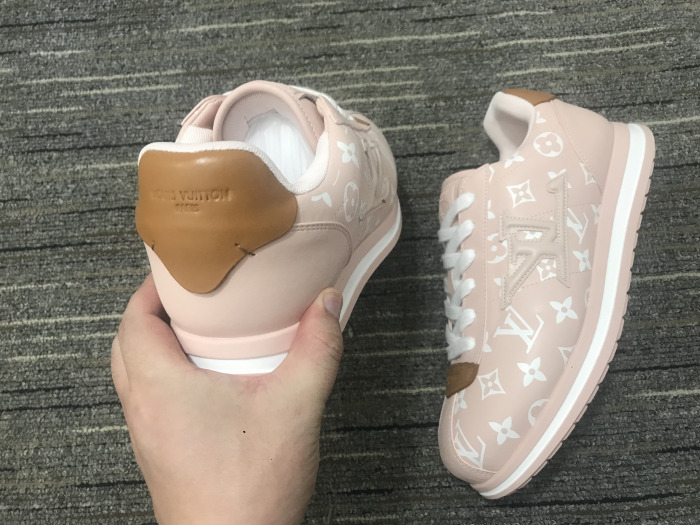 Men  L*ouis V*uitton Top Sneakers