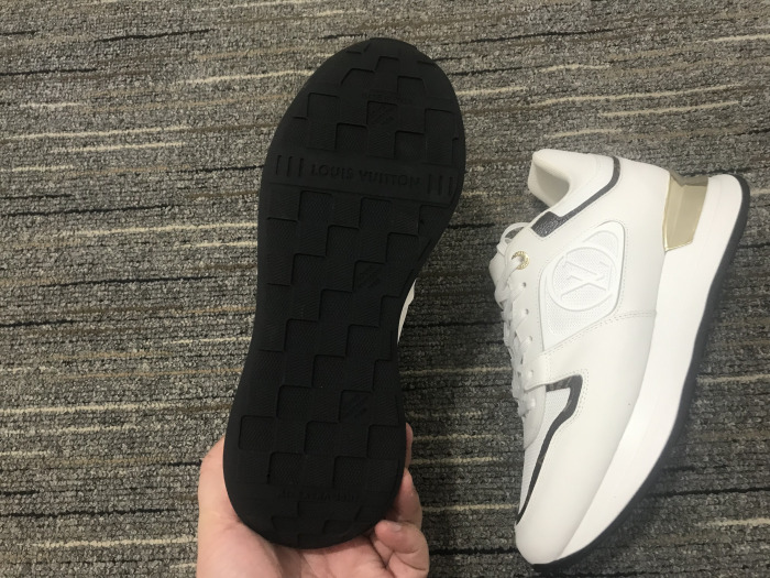 Men  L*ouis V*uitton Top Sneakers